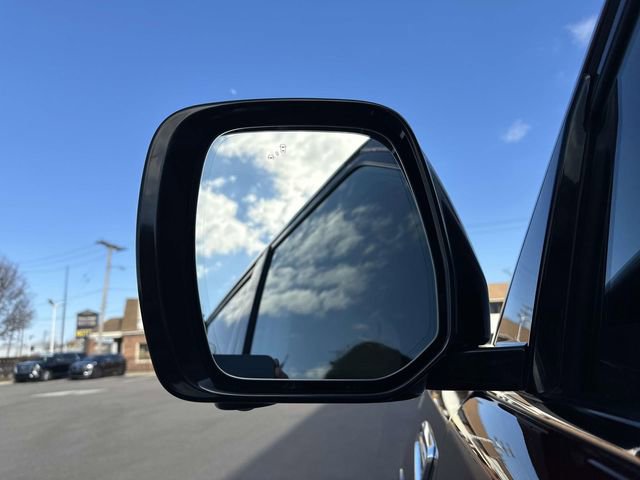 Used 2023 Nissan Armada Platinum w/ Captain's Chairs Package image 12