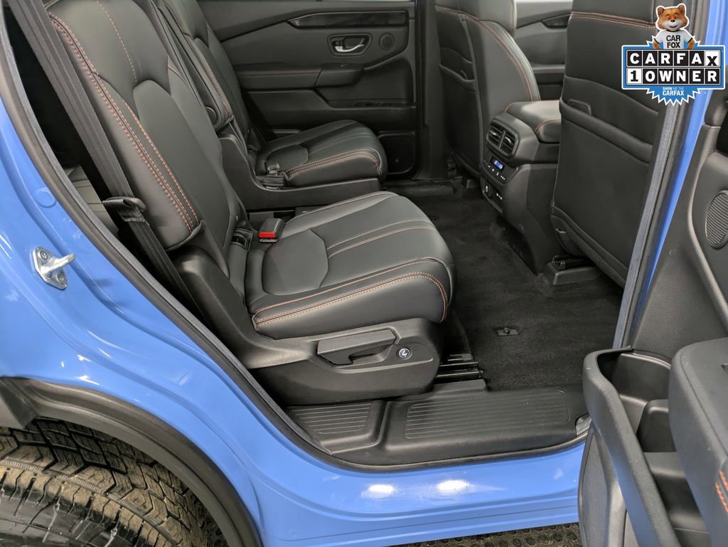 Certified 2025 Honda Pilot TrailSport image 25