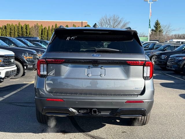 New 2026 Ford Explorer ST-Line image 7