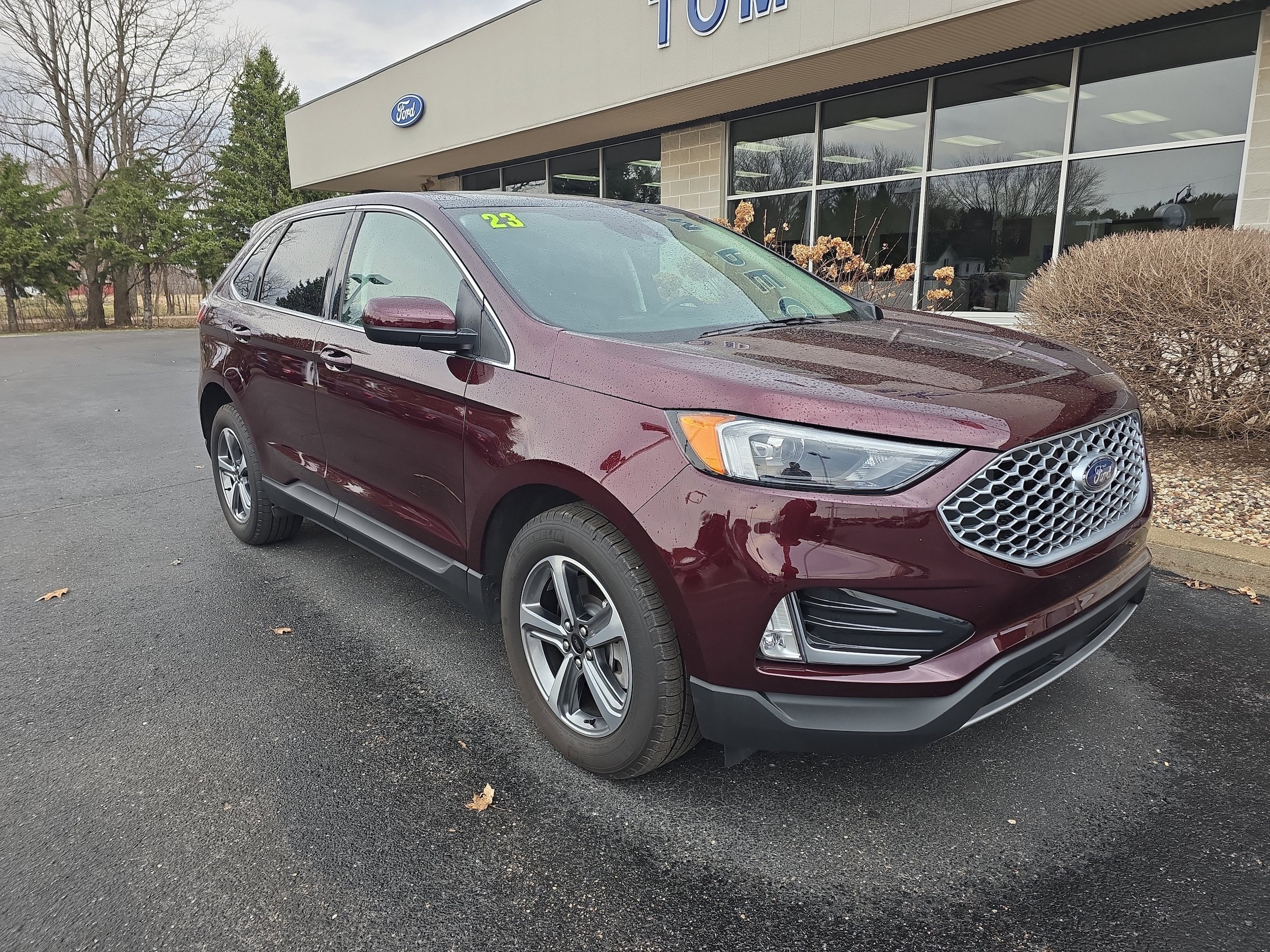 Used 2023 Ford Edge SEL w/ Convenience Package AWD/4WD image 1