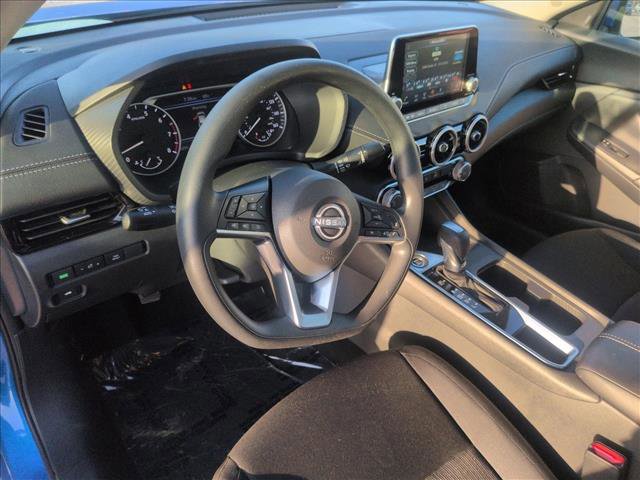 Used 2025 Nissan Sentra SV image 10