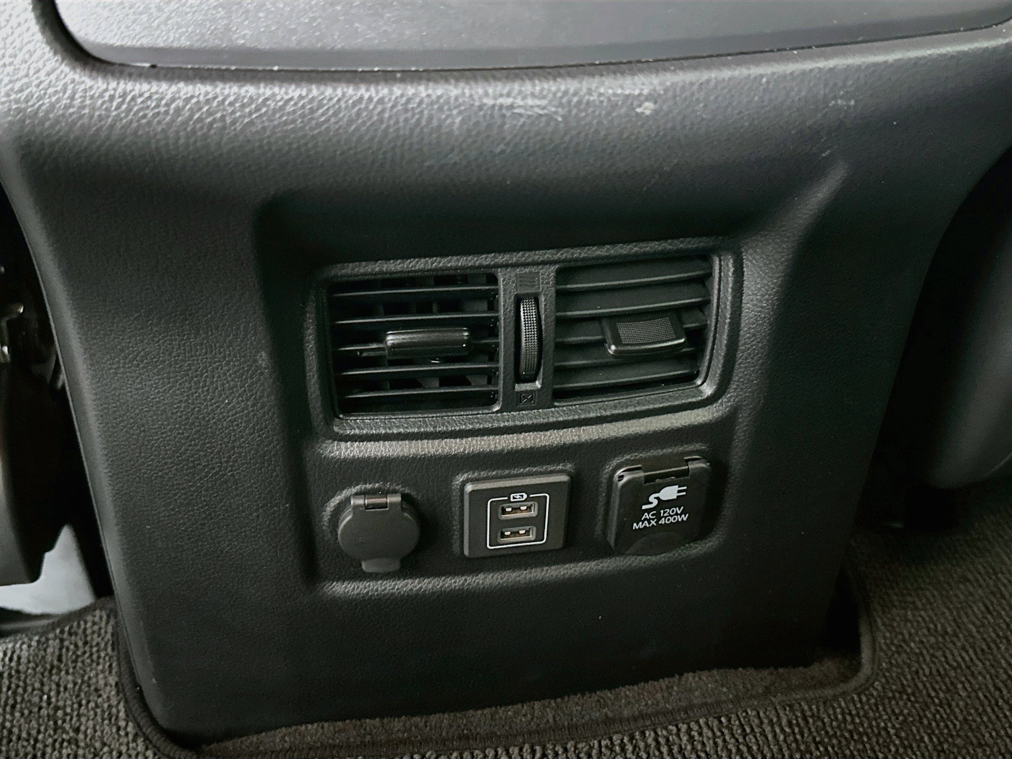 Used 2024 Nissan Titan SV w/ SV Bronze Edition Package RWD image 26