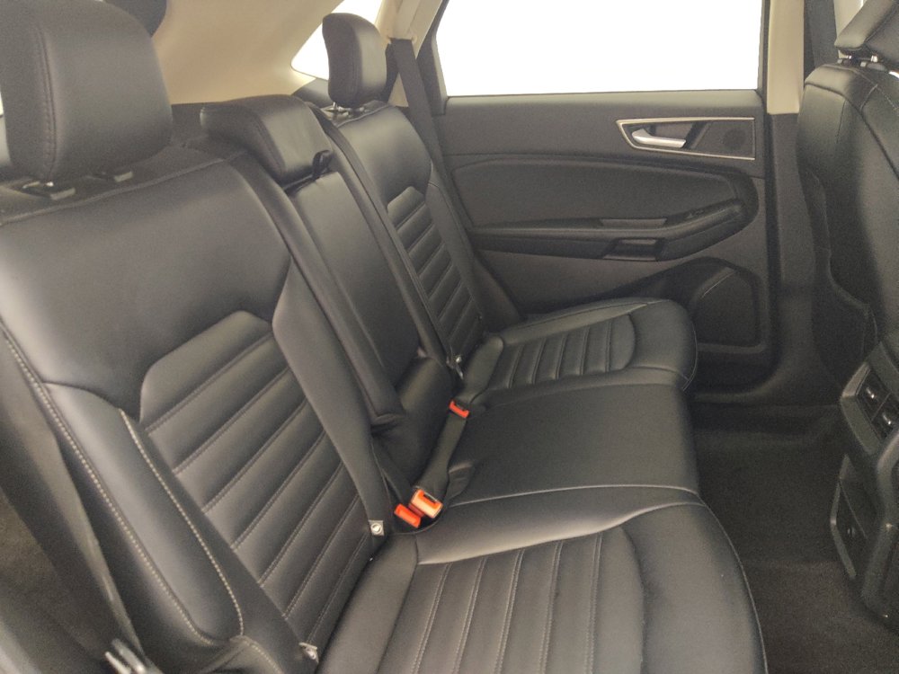 Used 2024 Ford Edge SEL image 19