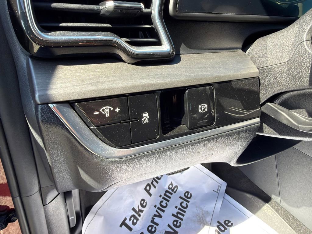 Used 2023 Kia Sportage X-Line image 19