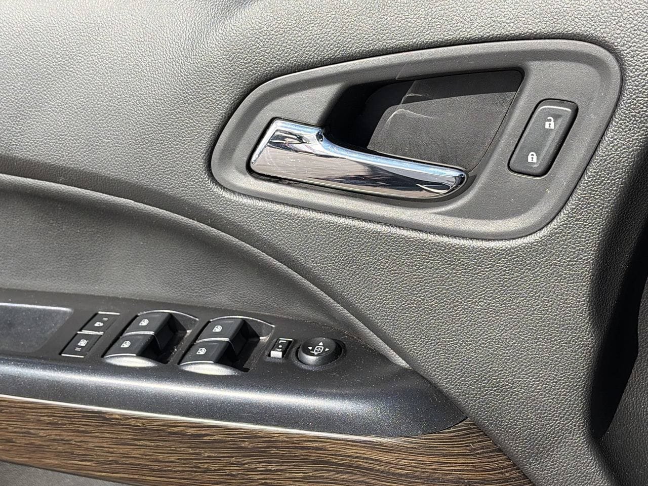 Used 2020 GMC Canyon Denali RWD image 20