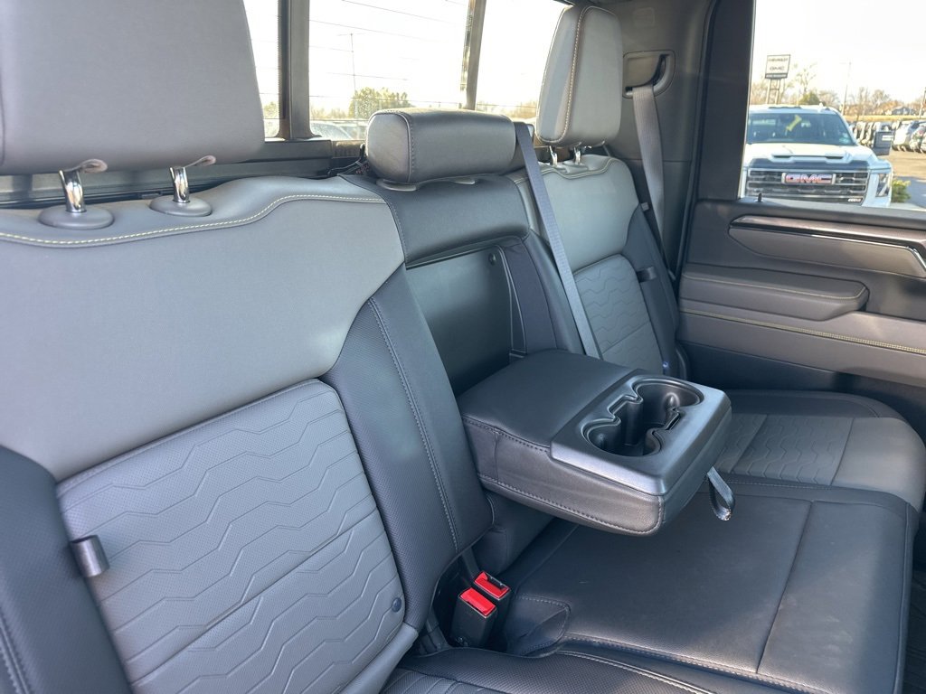 Certified 2024 Chevrolet Silverado 2500 ZR2 w/ Technology Package image 23