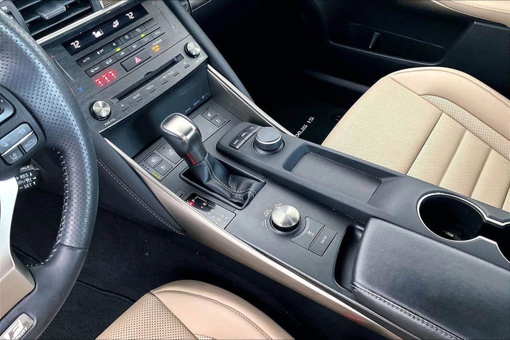 Used 2019 Lexus IS 300 F Sport w/ F Sport Package image 16