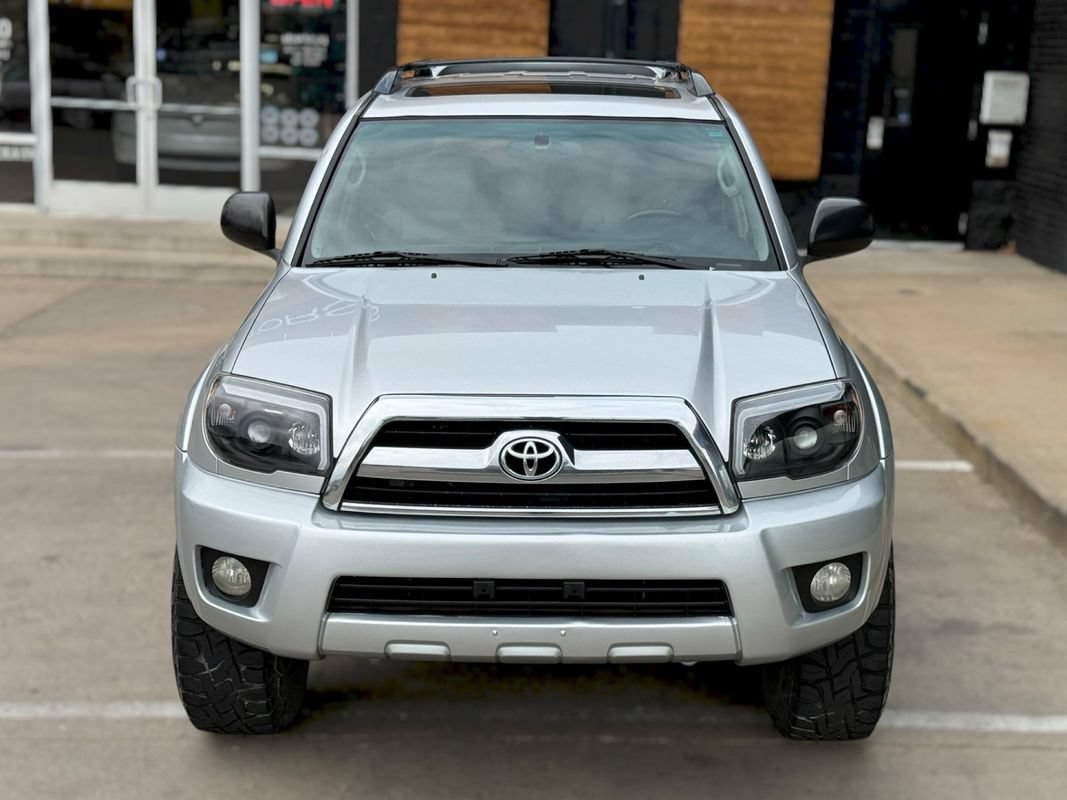 Used 2006 Toyota 4Runner SR5 AWD/4WD image 8