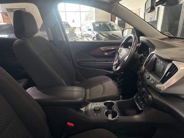 Used 2020 GMC Terrain SLE w/ Driver Convenience Package image 35
