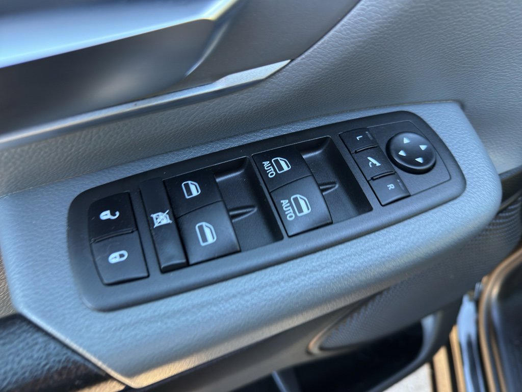 Used 2022 RAM 1500 Big Horn image 13