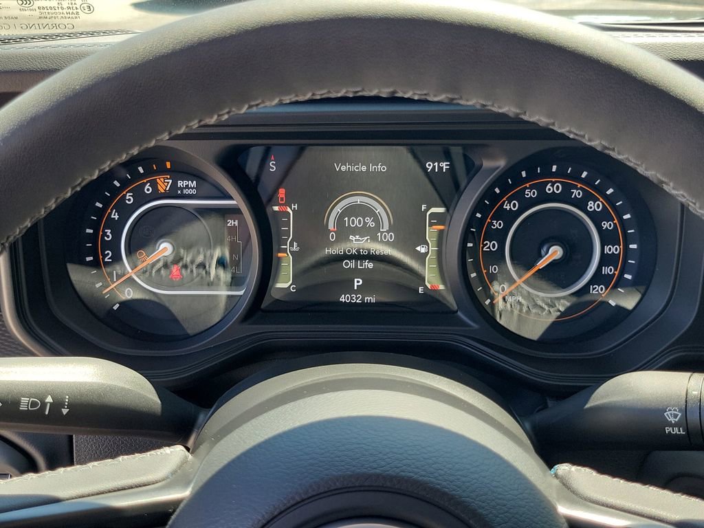 Used 2025 Jeep Gladiator Mojave w/ Steel Bumper Group image 25