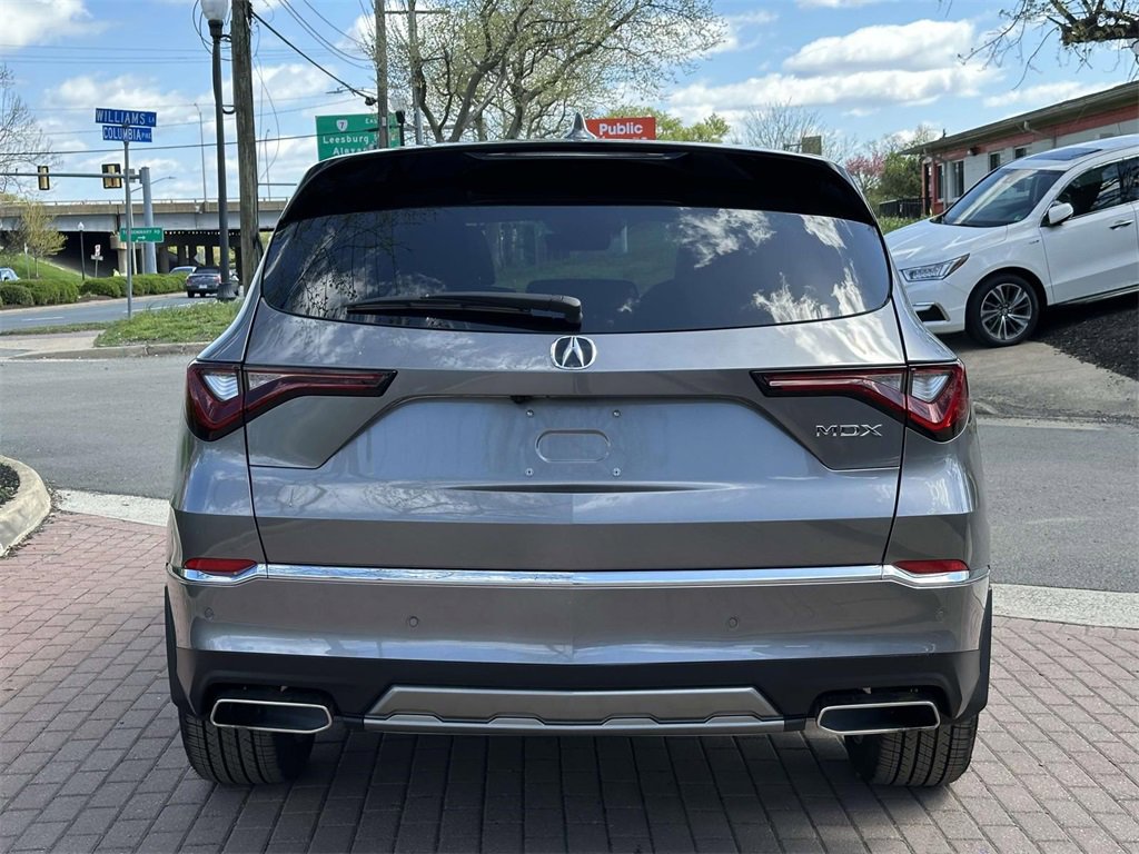 Certified 2025 Acura MDX w/ Technology Package image 4