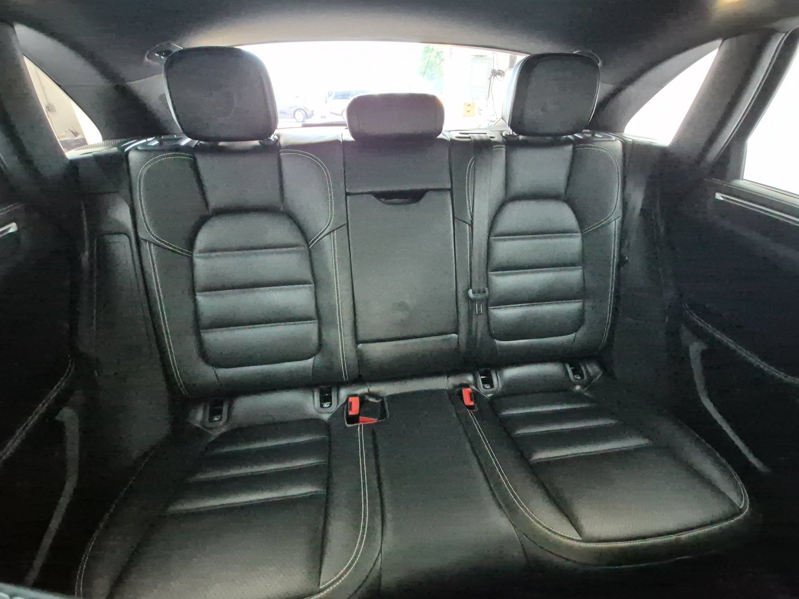 Used 2020 Porsche Macan GTS AWD/4WD image 23