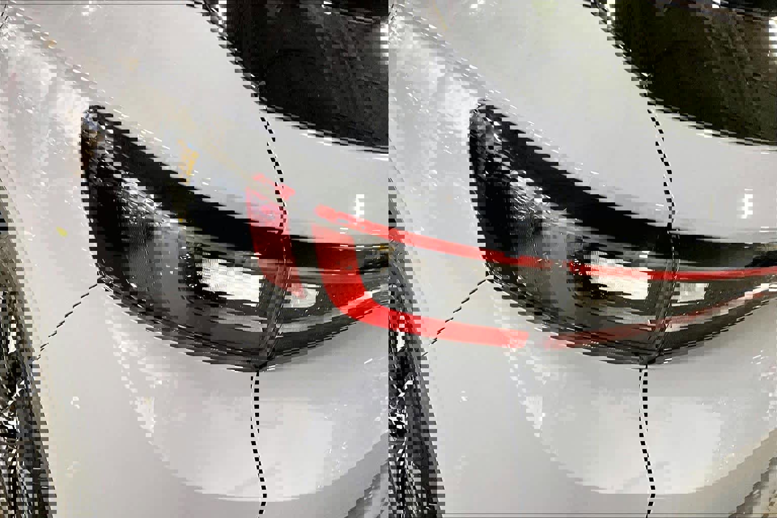 Used 2022 Volkswagen ID.4 Pro S AWD/4WD image 28