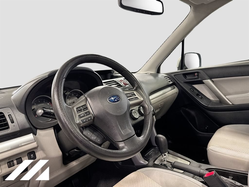 Used 2015 Subaru Forester 2.5i Premium w/ Popular Package #2 AWD/4WD image 9