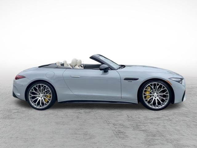Used 2022 Mercedes-Benz SL 63 AMG 4MATIC image 4