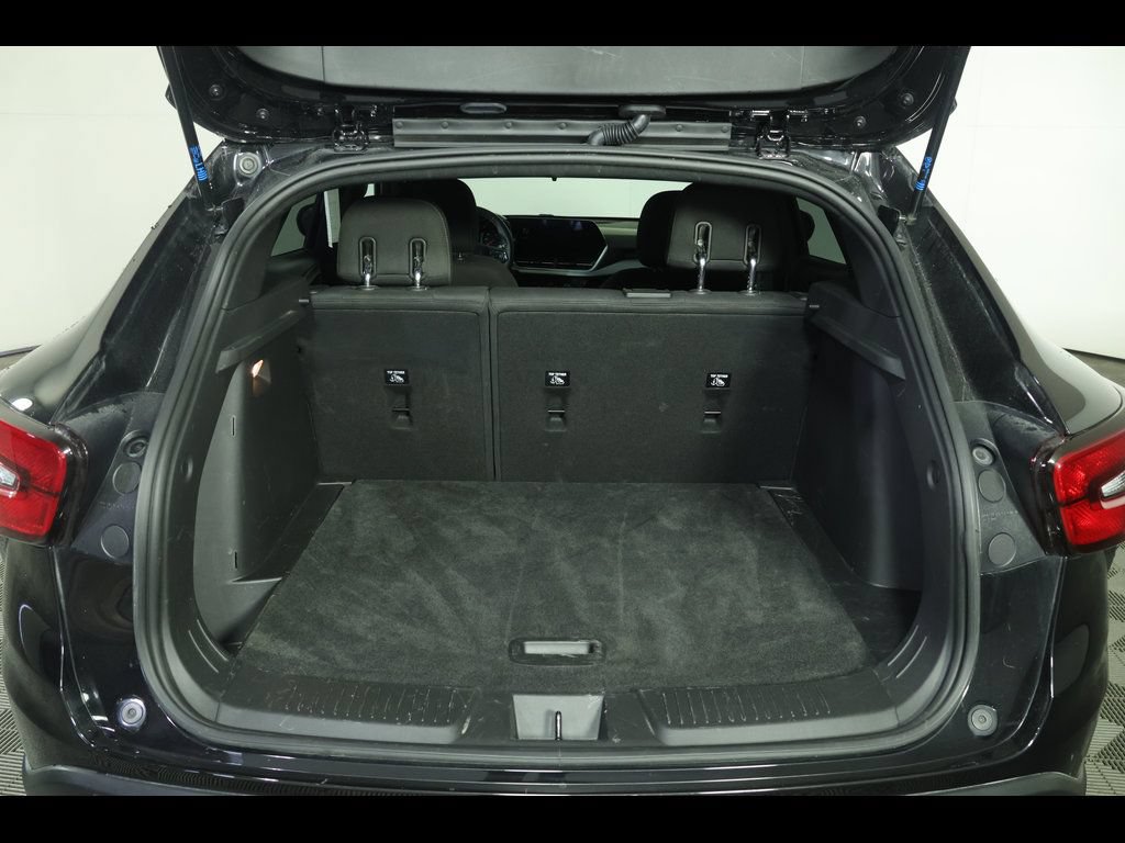 Used 2026 Chevrolet Trax RS w/ Driver Confidence Package FWD image 9