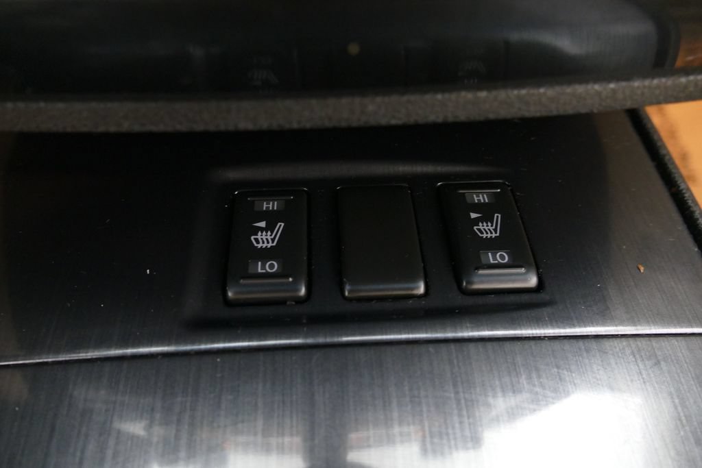 Used 2014 Nissan Maxima 3.5 SV w/ Technology Package FWD image 18