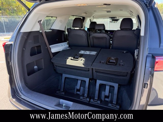 Used 2024 Kia Carnival SX FWD image 22