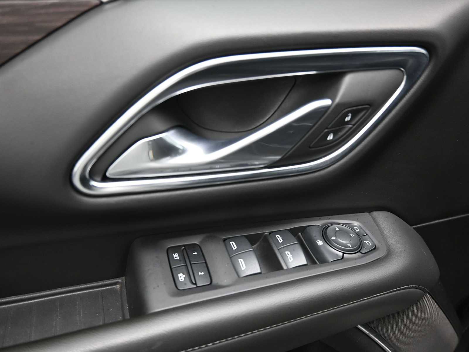 Used 2024 Chevrolet Tahoe LT AWD/4WD image 10