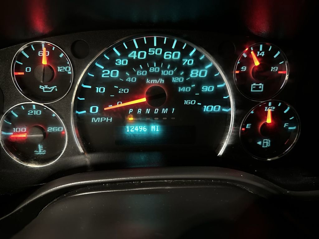 Used 2024 GMC Savana 2500 w/ Driver Convenience Package image 10