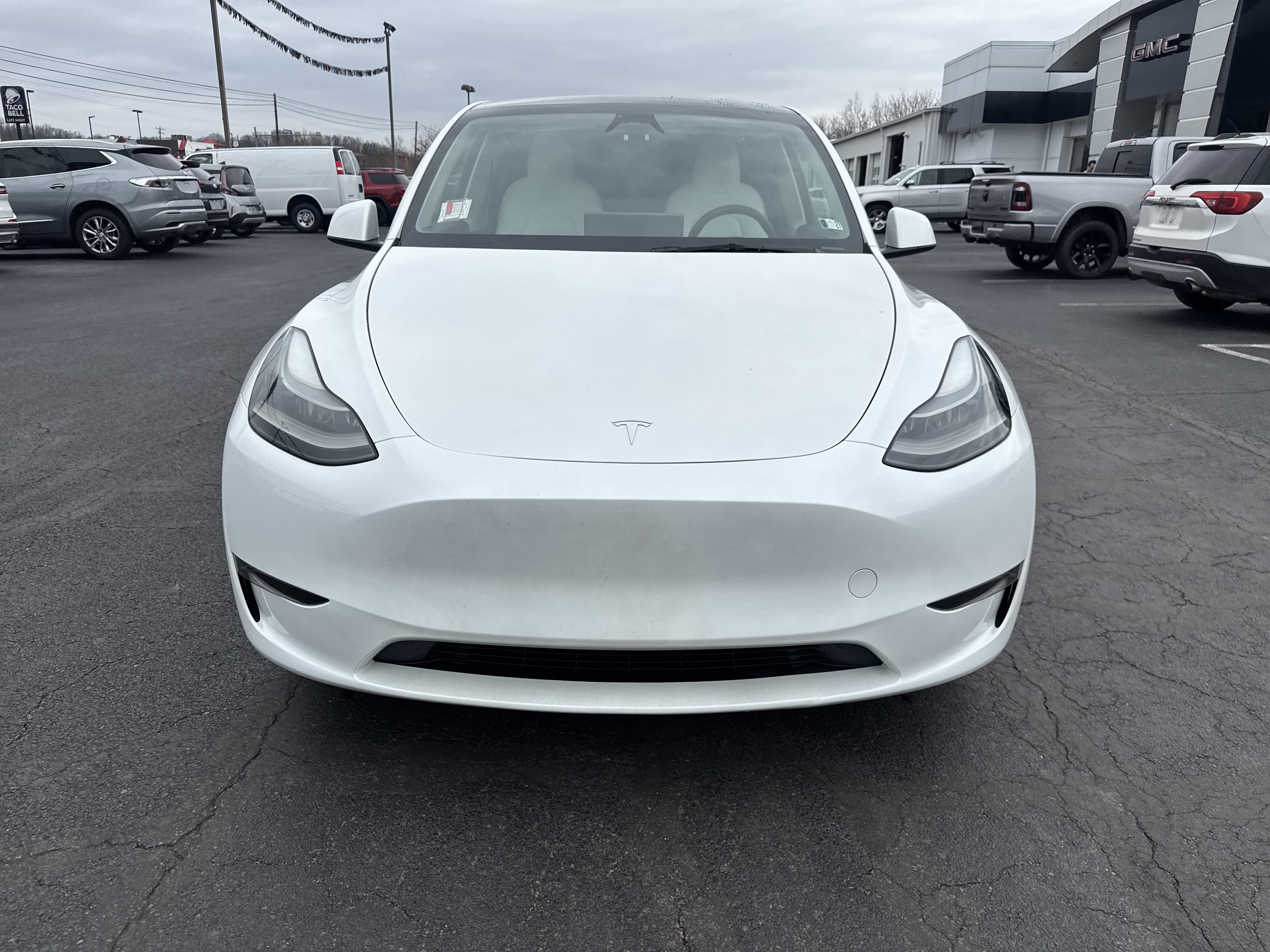Used 2023 Tesla Model Y Long Range image 11
