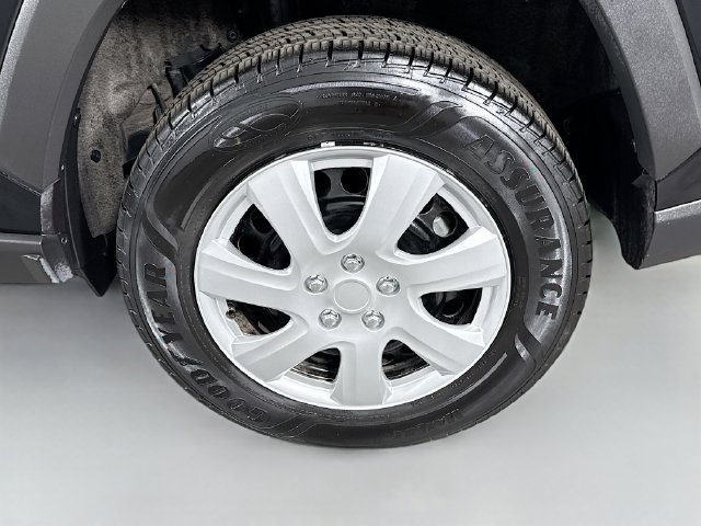 Used 2020 Toyota RAV4 LE FWD image 28