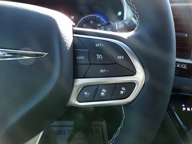 New 2026 Chrysler Voyager LX FWD image 21