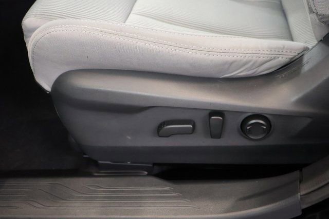 Used 2025 Subaru Legacy Premium image 12