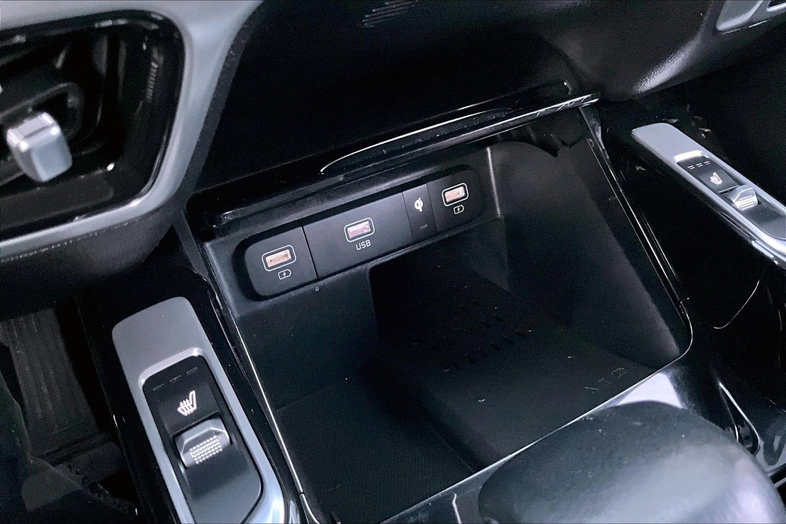 Used 2022 Kia Sorento SX image 34