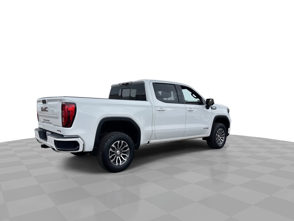 Used 2022 GMC Sierra 1500 AT4 w/ Technology Package image 9
