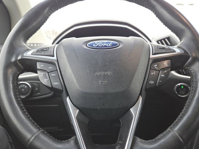 Used 2018 Ford Edge SEL AWD/4WD image 30