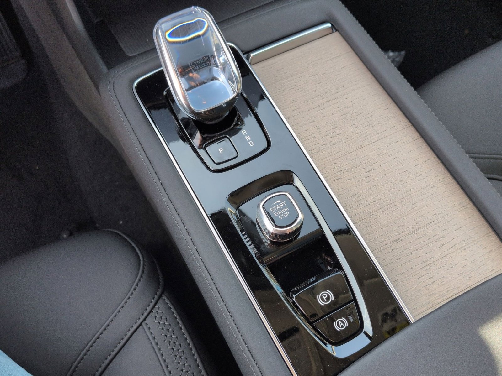 New 2026 Volvo XC90 B6 Plus w/ Protection Package Premier image 22