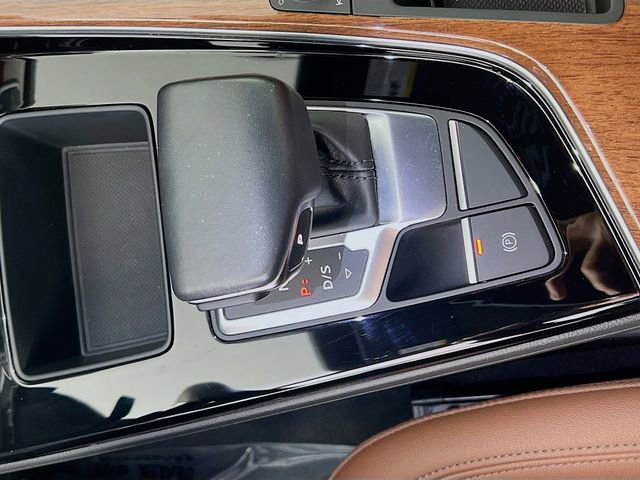 Used 2023 Audi A4 2.0T Premium w/ Convenience Package image 23