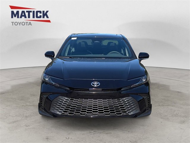 New 2026 Toyota Camry SE image 2