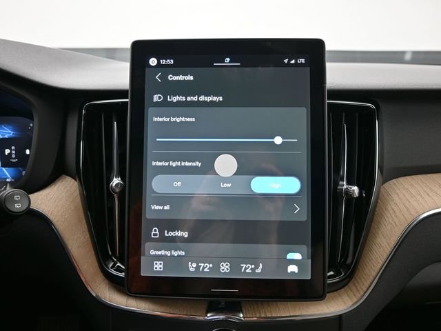 New 2026 Volvo XC60 B5 Plus w/ Protection Package Premier image 17