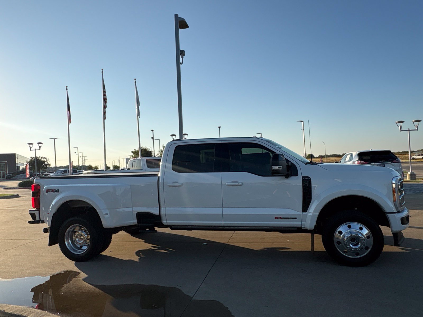 New 2026 Ford F450 Platinum w/ FX4 Off-Road Package AWD/4WD image 7