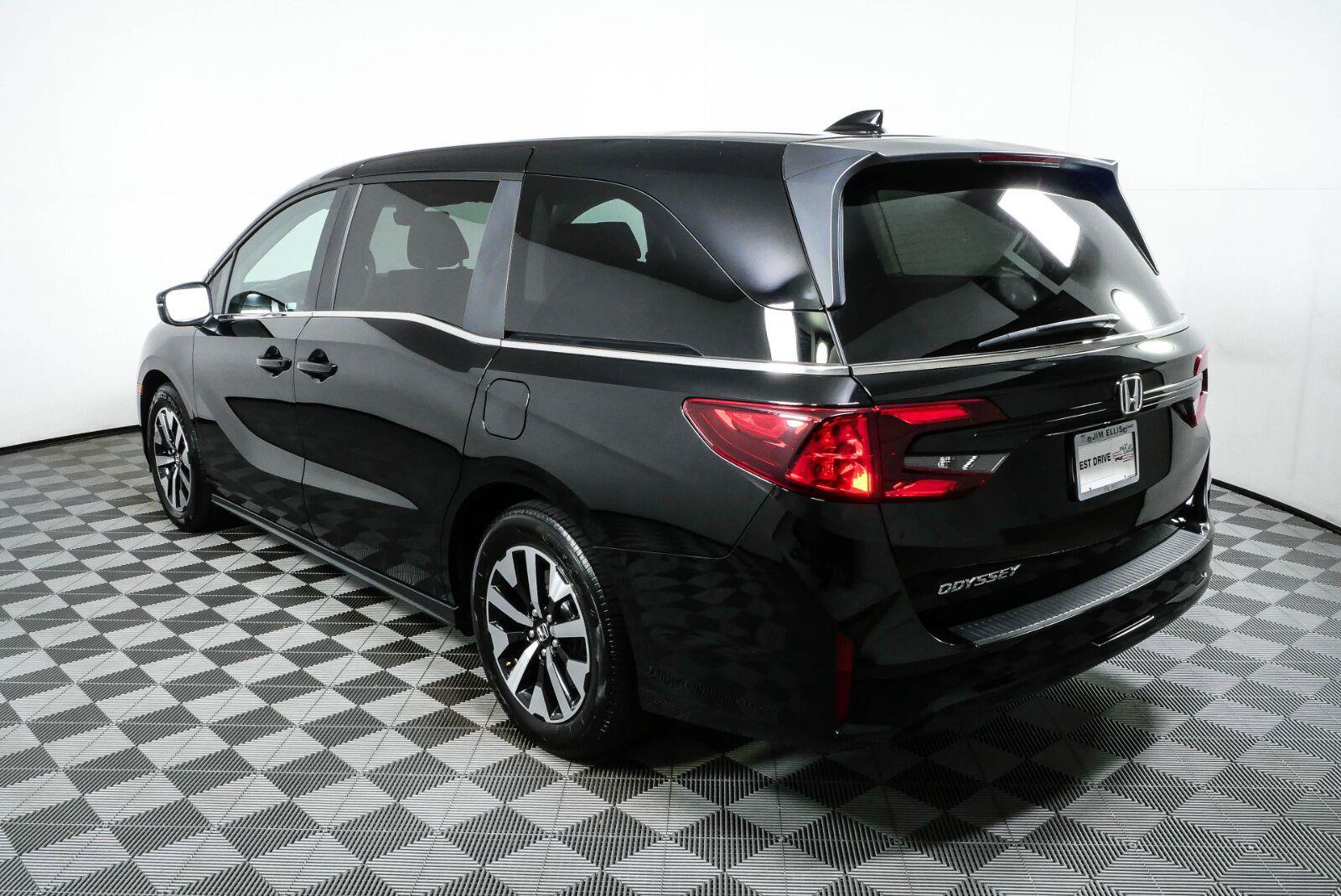 Used 2025 Honda Odyssey EX-L image 23