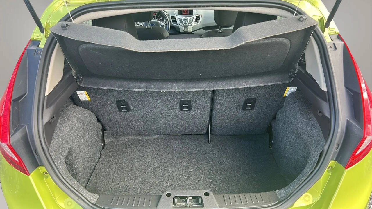 Used 2012 Ford Fiesta SES FWD image 15