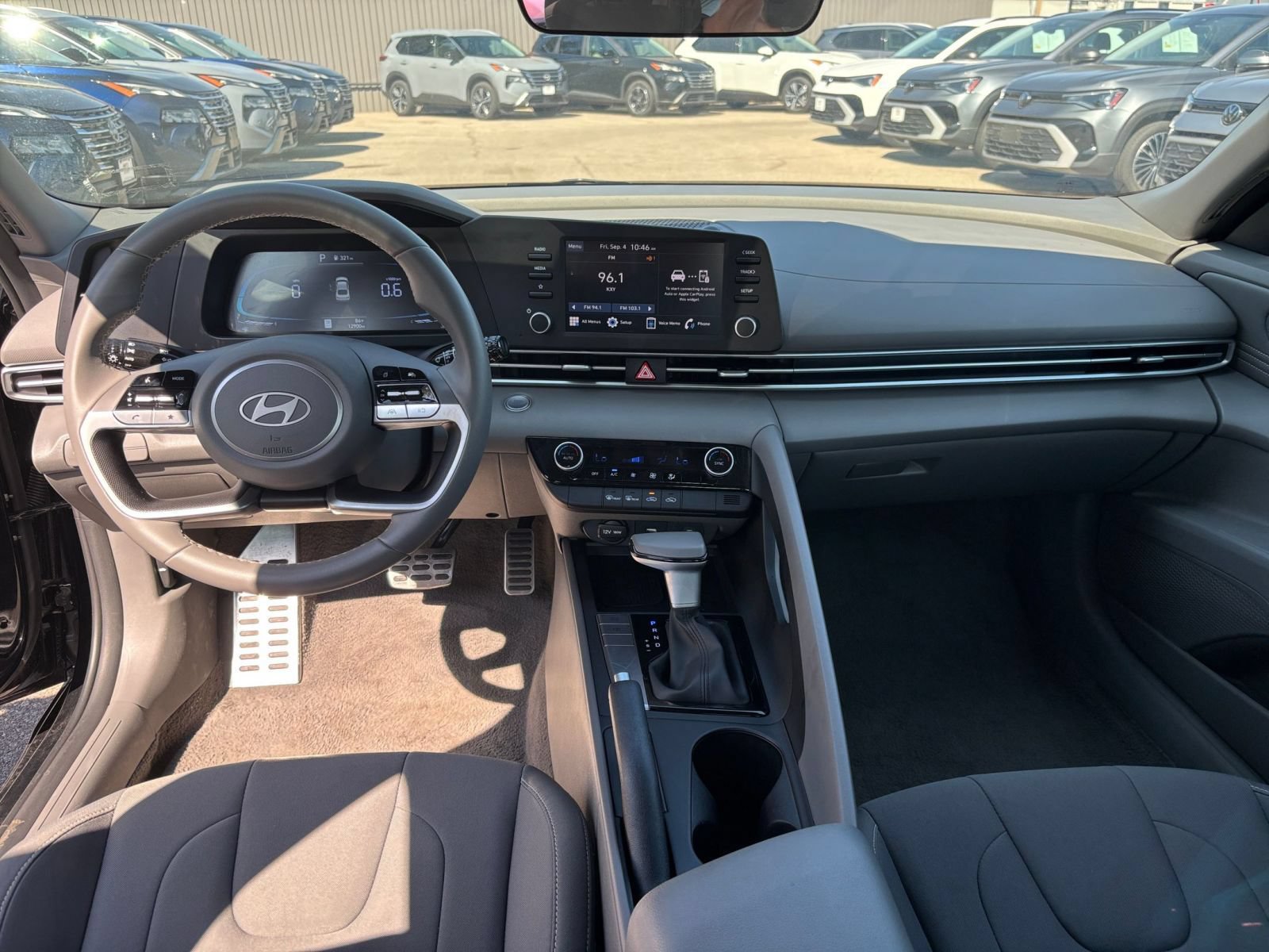 Used 2026 Hyundai Elantra Sport FWD image 32