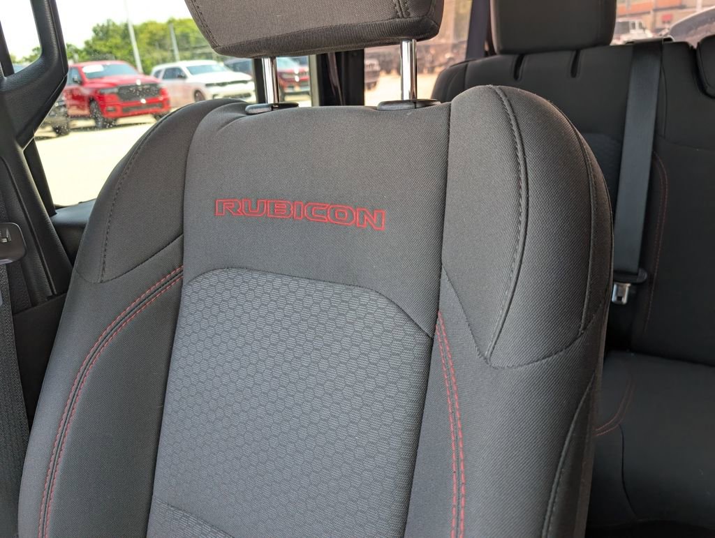 Used 2022 Jeep Wrangler Unlimited Rubicon image 13