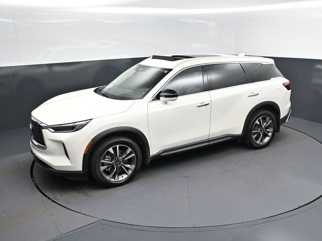 Certified 2023 INFINITI QX60 Luxe w/ Vision Package FWD image 32