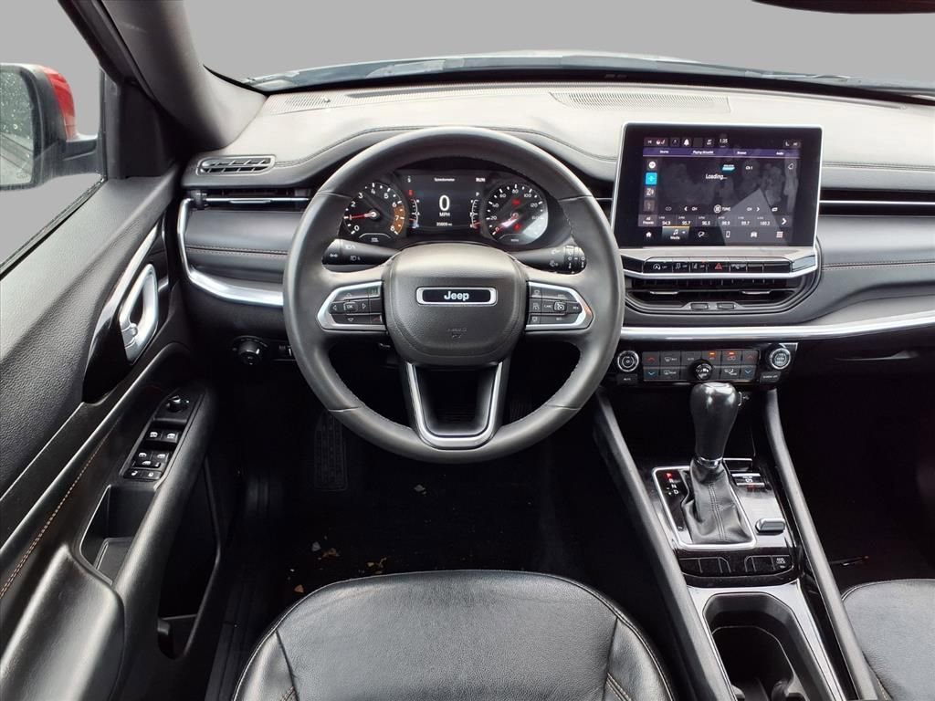 Used 2023 Jeep Compass Limited image 4