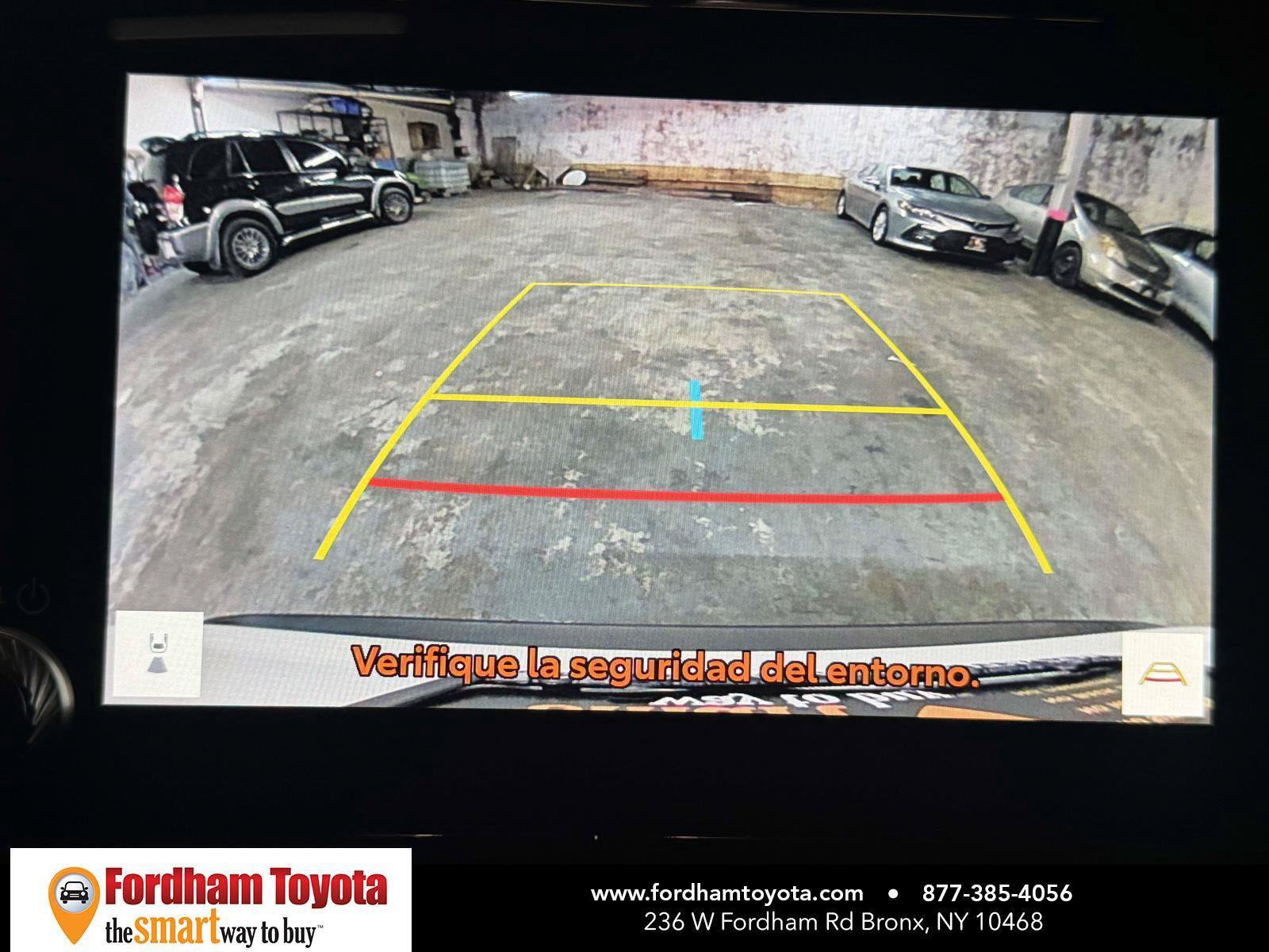 Used 2025 Toyota RAV4 XLE w/ Convenience Package AWD/4WD image 30