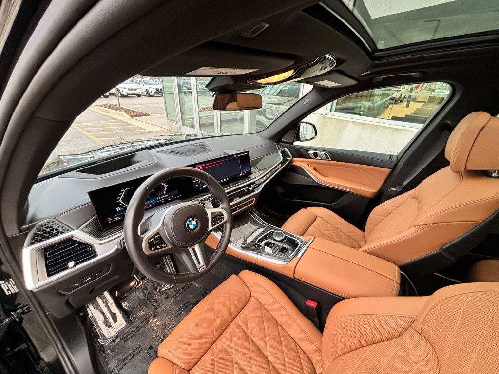 Used 2026 BMW X5 M60i image 16