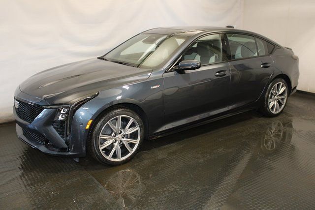 New 2026 Cadillac CT5 V AWD/4WD image 2