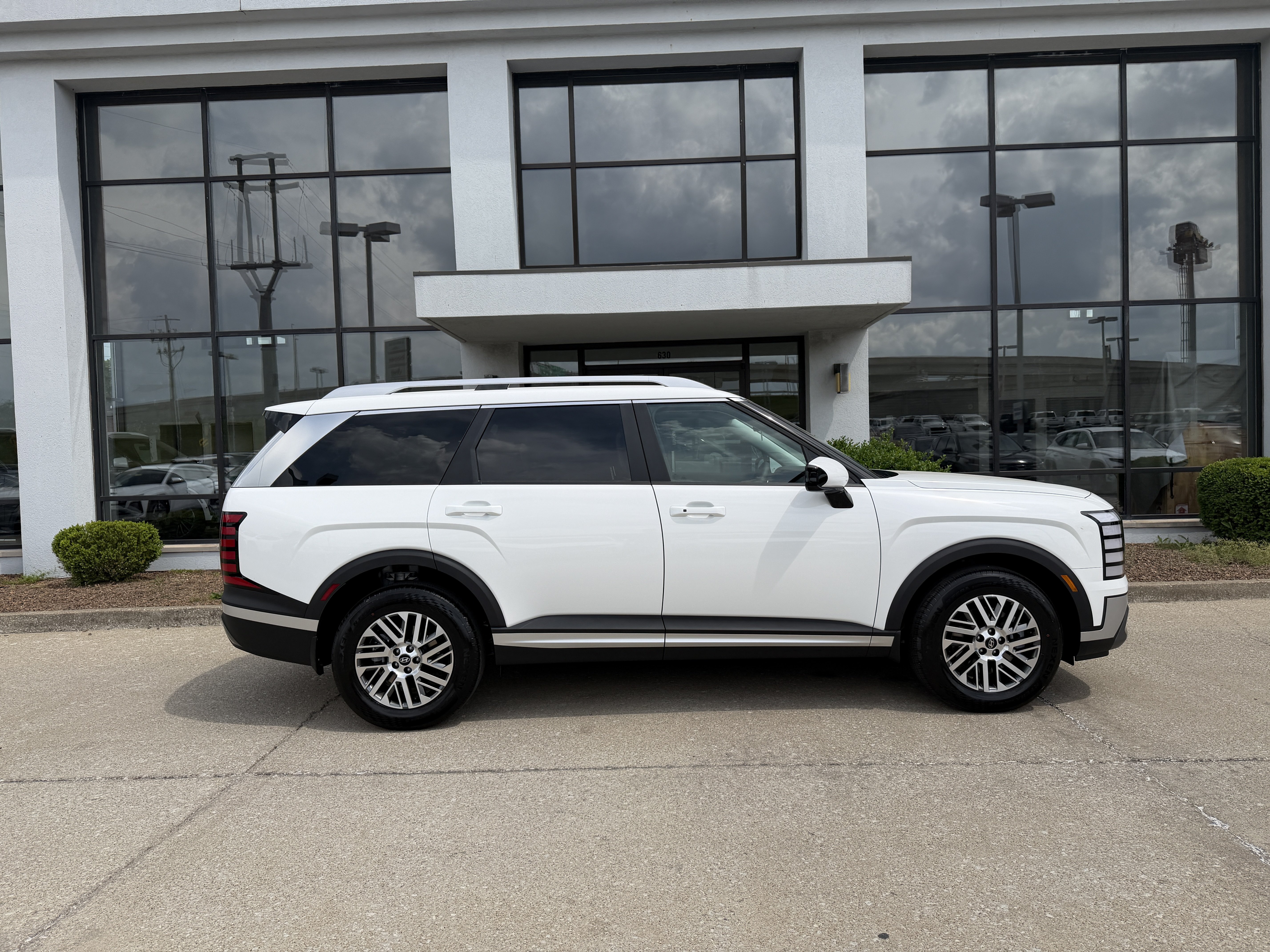 New 2026 Hyundai Palisade SEL AWD/4WD image 3