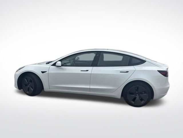 Used 2023 Tesla Model 3 Standard Range RWD image 5