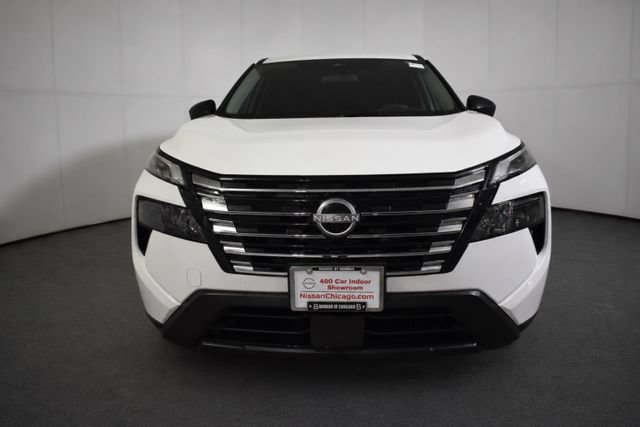 Certified 2025 Nissan Rogue S AWD/4WD image 2