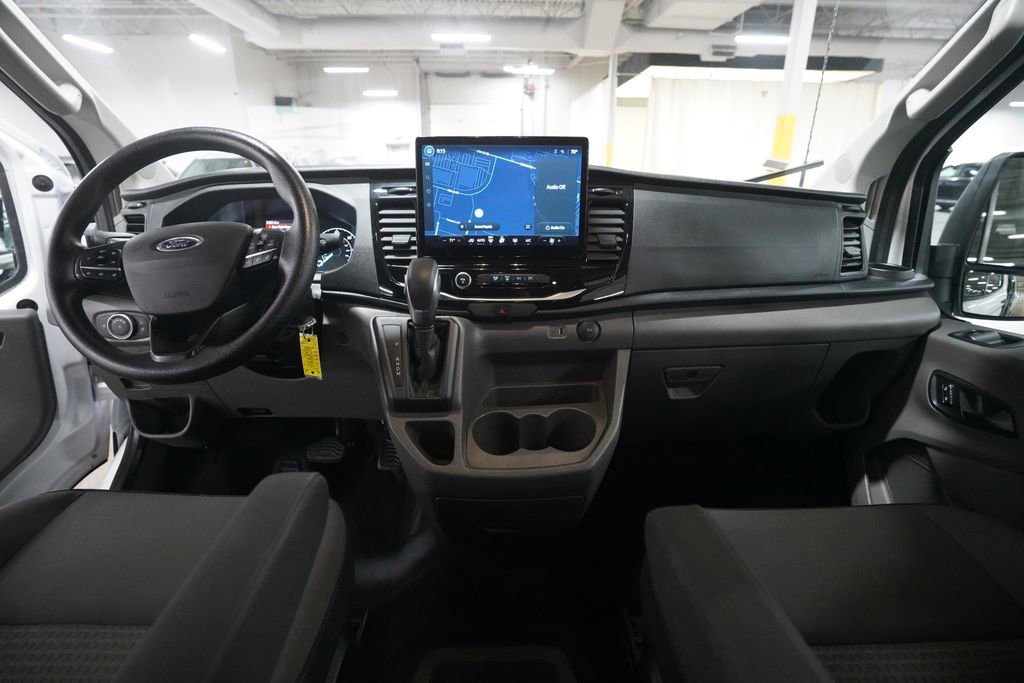 Used 2023 Ford Transit 350 XLT RWD image 5